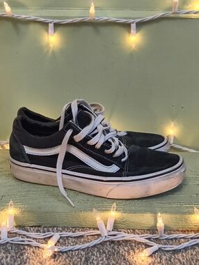 Women's Vans Black White Old Skhool Iconic Old School Classics 6.5